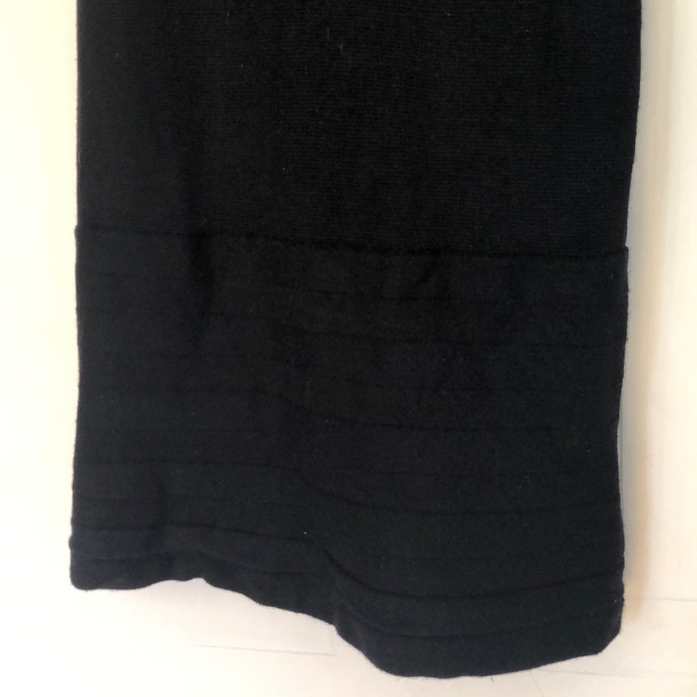 🔳Marciano Knit Top 🔳 - Picture 8 of 11